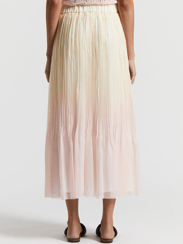 E0518500P3_00634_942_3