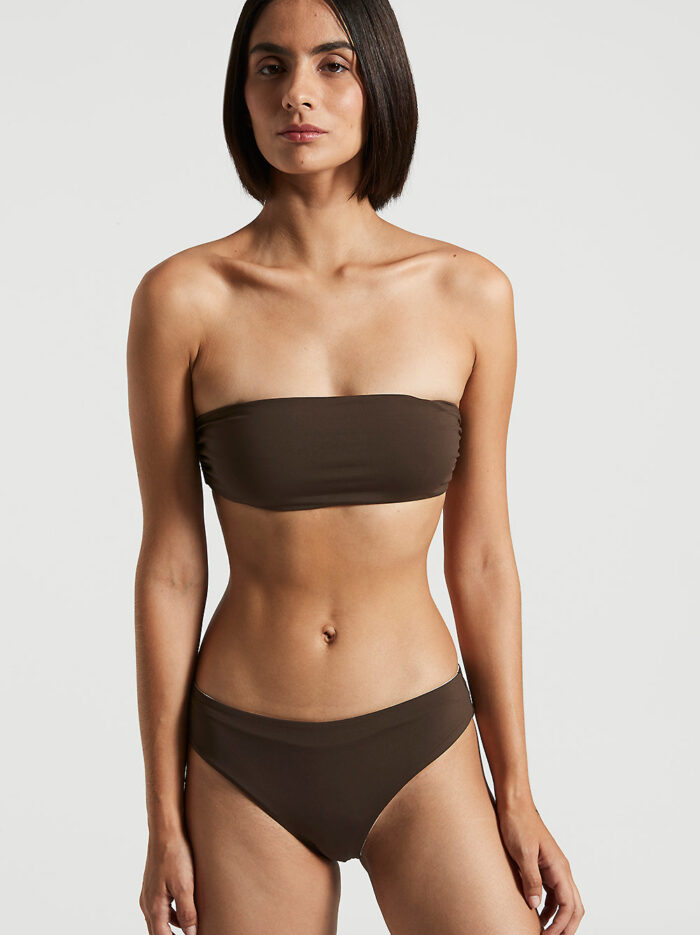 E11015C03_CC551_952_8