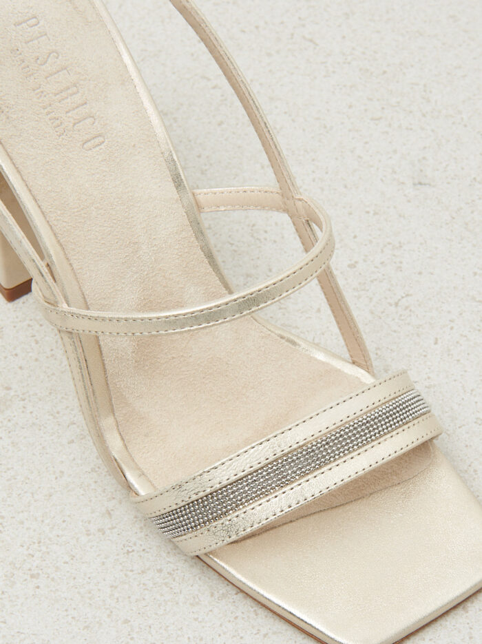 E39690C0R_CC522_942_3