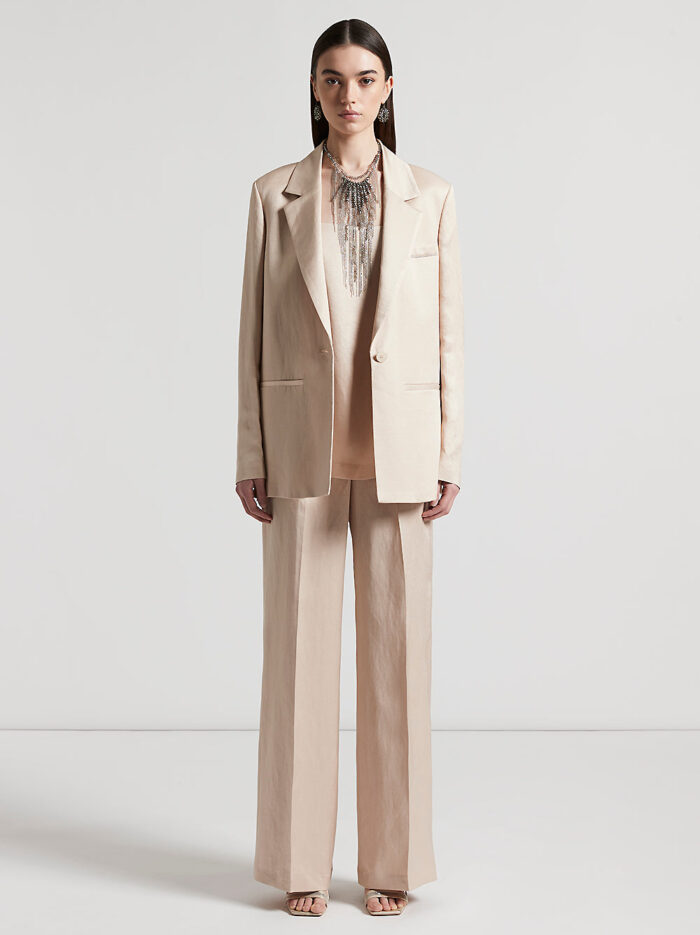 Look_052_2107c7ae-a4cc-4a0d-86c0-7eb810c959a8