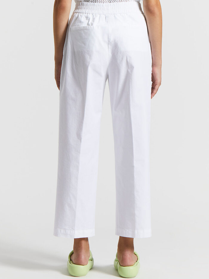 M04670T3_07948_001_3