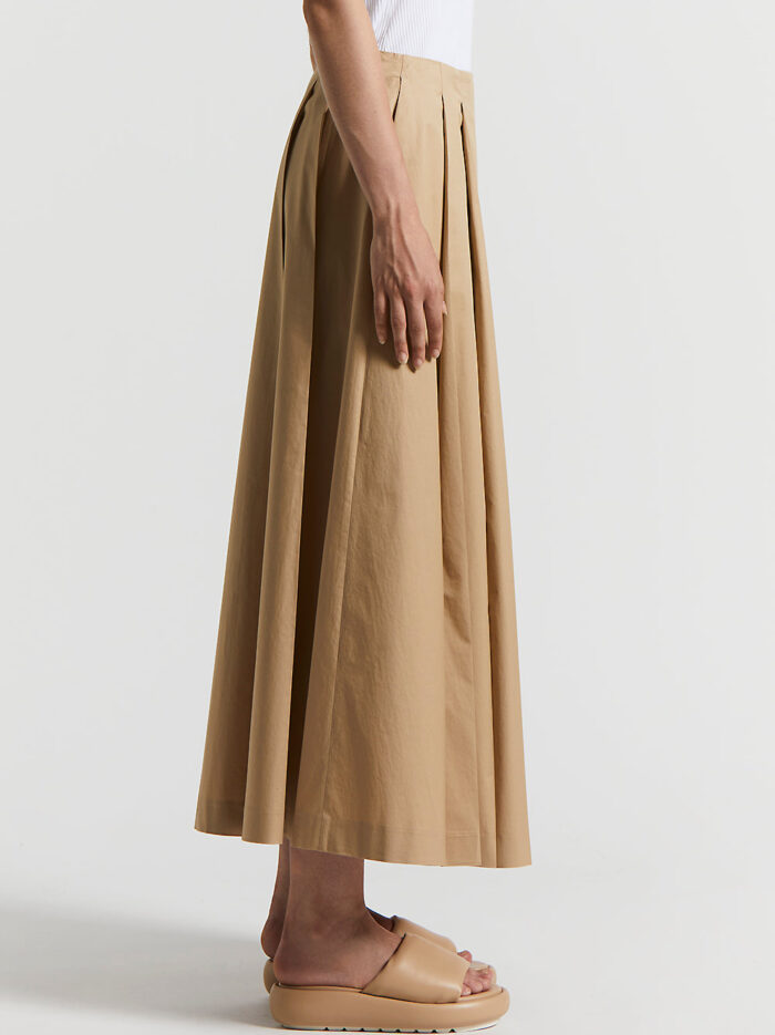 M05678_01979_046_2 M05678_01979_046_2