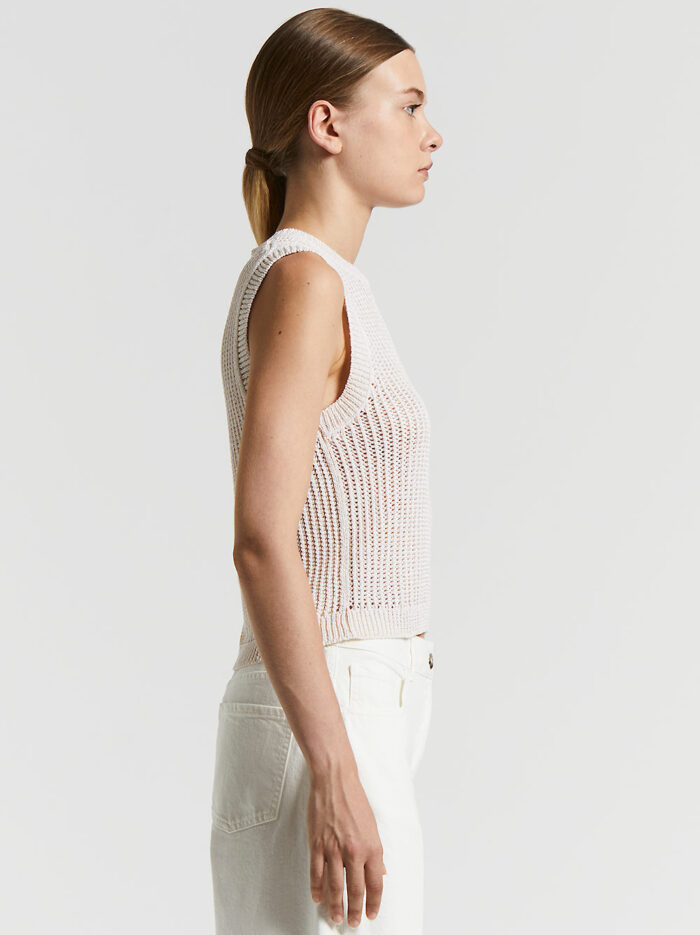 M98184F05_09182_042_2