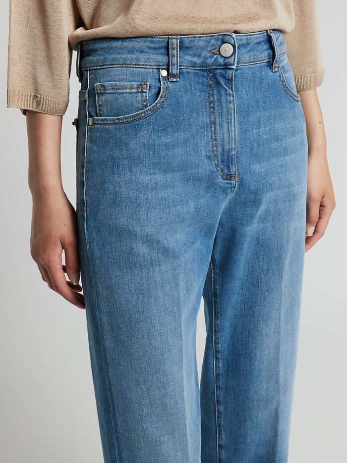 P04589L52Q_04956_961_4