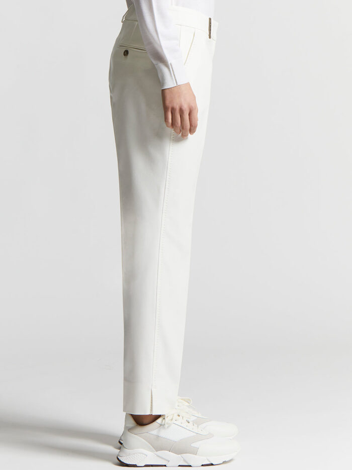 P04718J0_01953_702_21