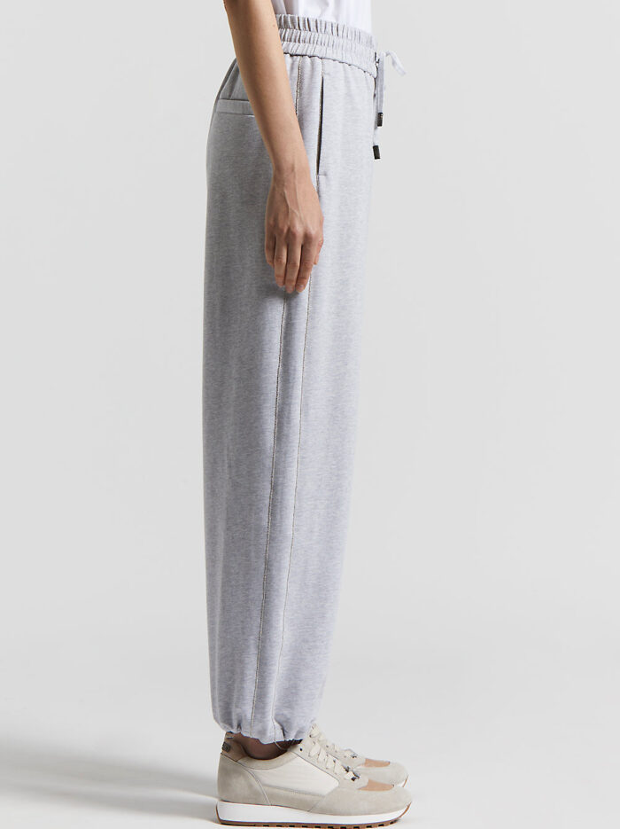 P04743J0_02379_975_2