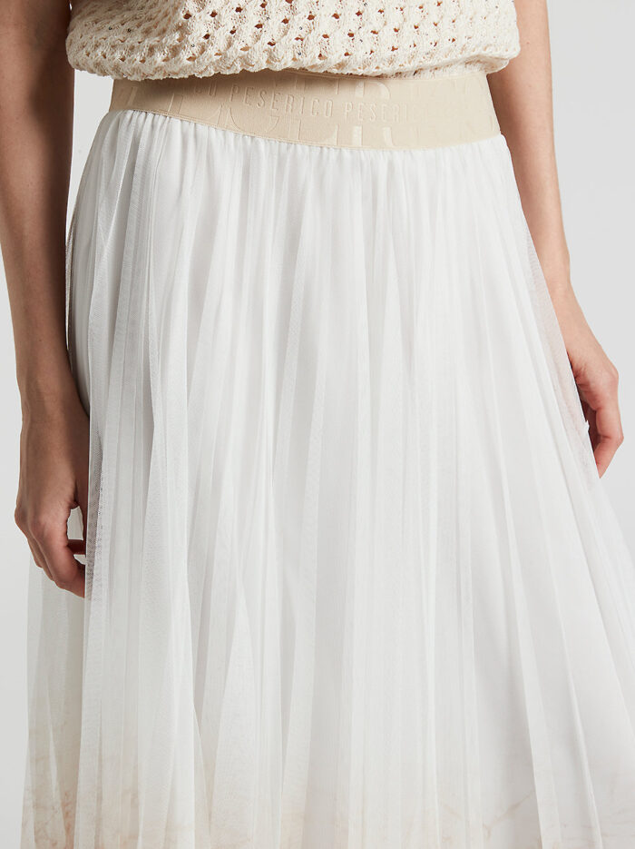 P0516100P3_00633_902_4