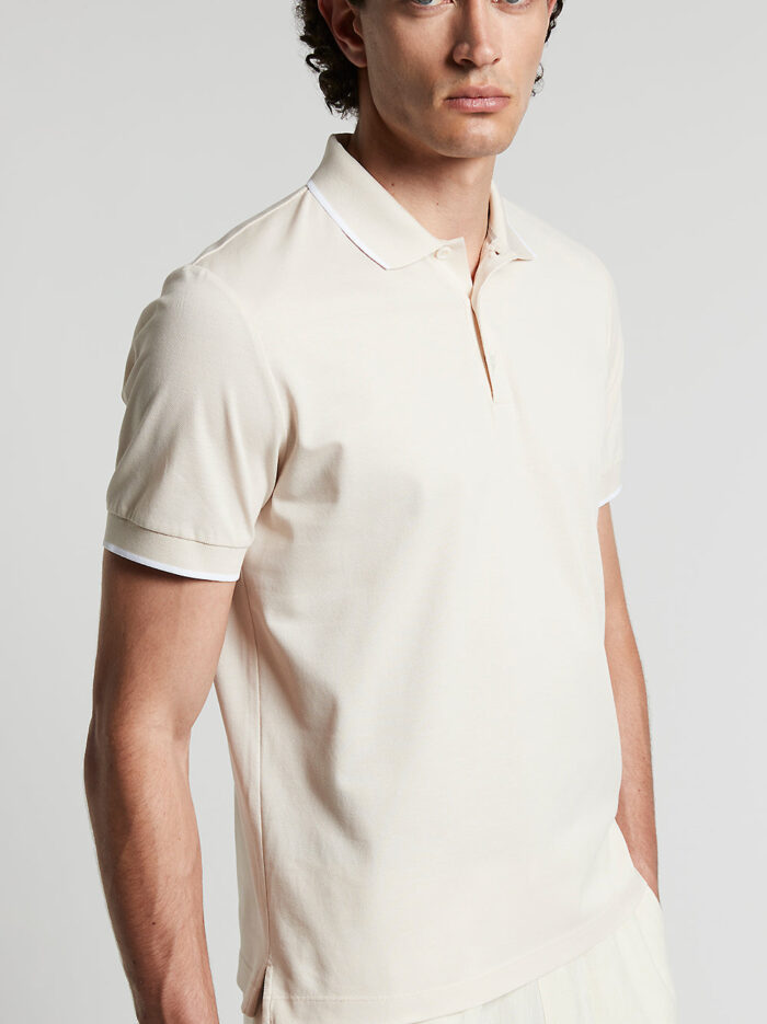 R55028J0_00850_042_4