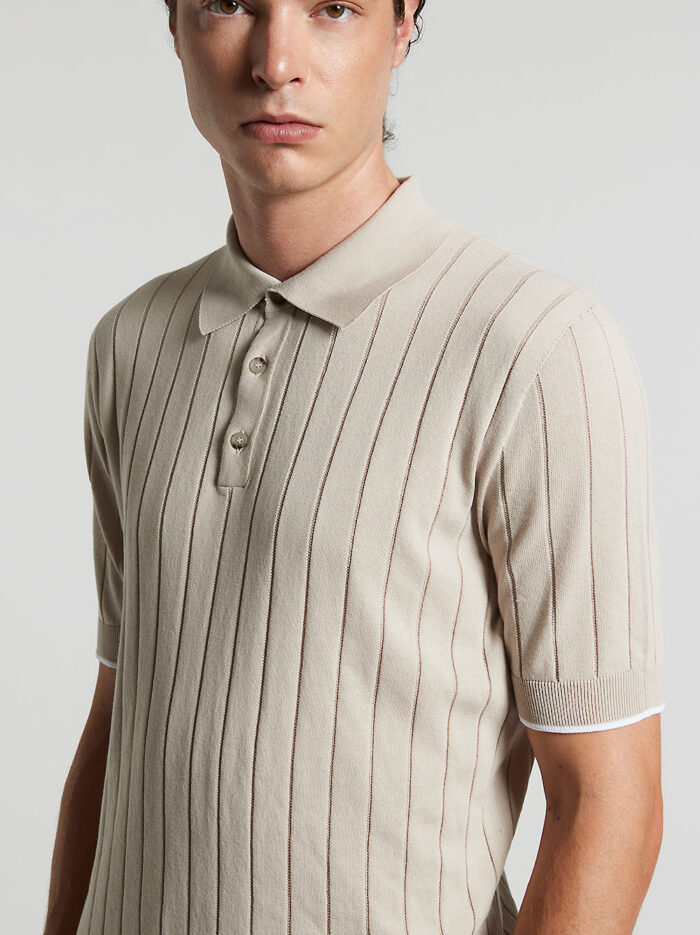 R59007F12_H9173_H44_4