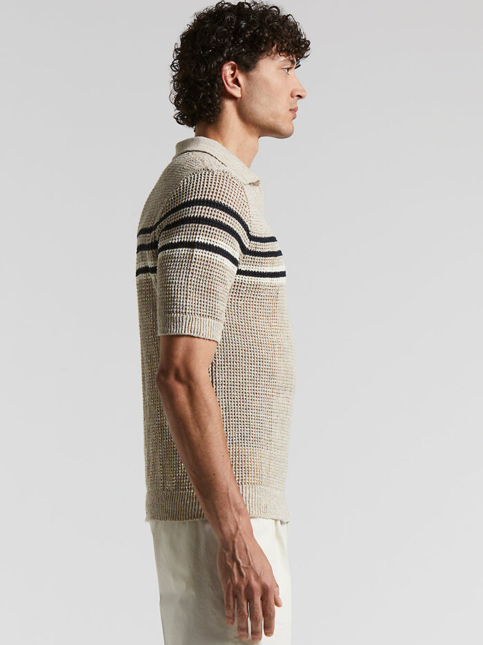 R59047F05_A9106_A44_2