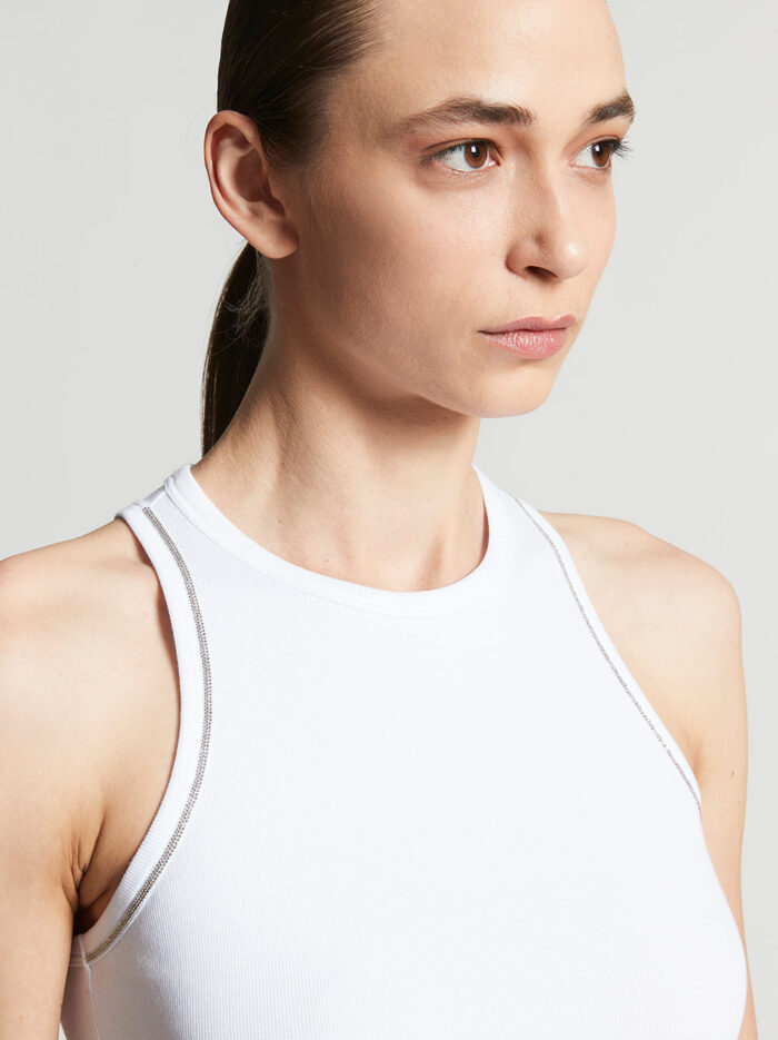 S08781J0_05669_300_4