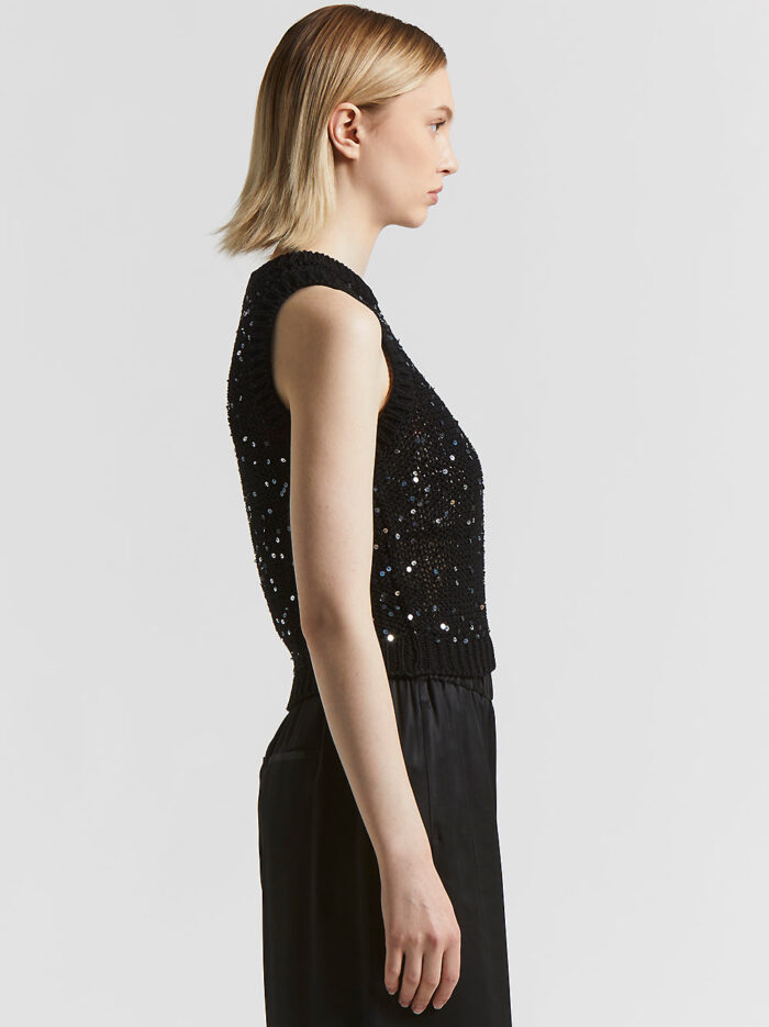 S98168F03_A9117_A05_2