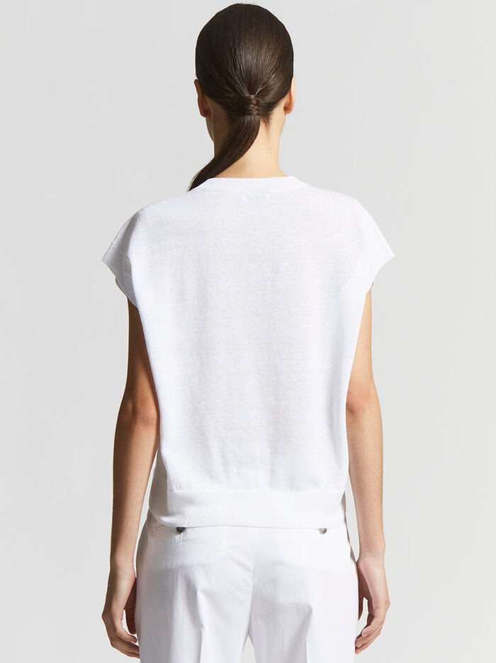 S99756F12_A9056_A00_3