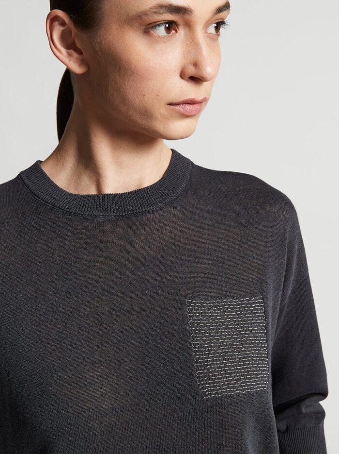 S99757F12_A9056_A61_5