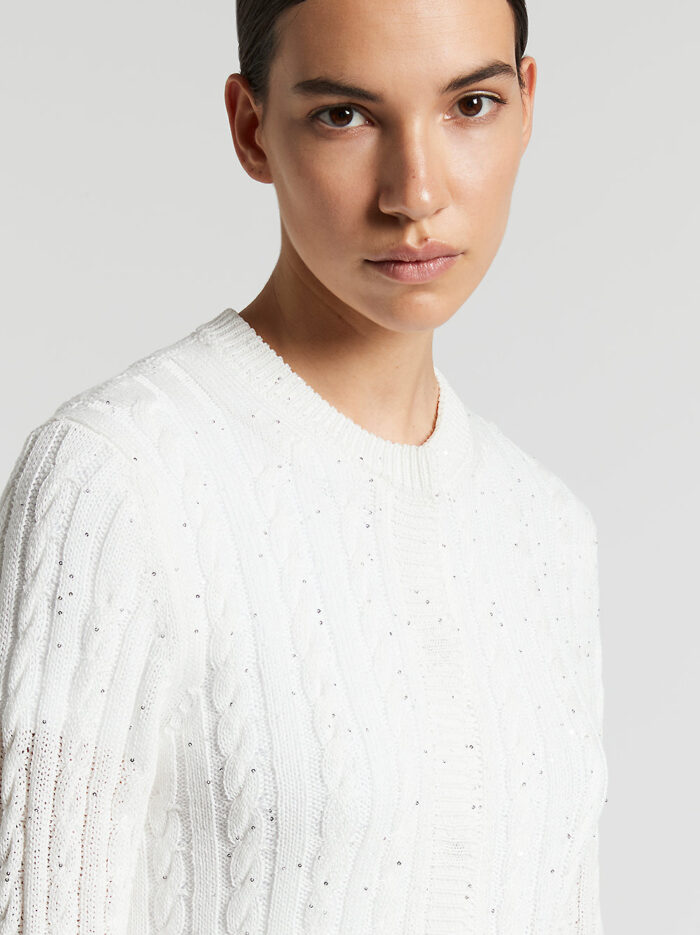 S99772F05_09110_002_4