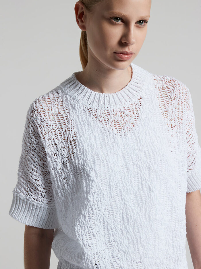 S99788F03_A9176_A00_4