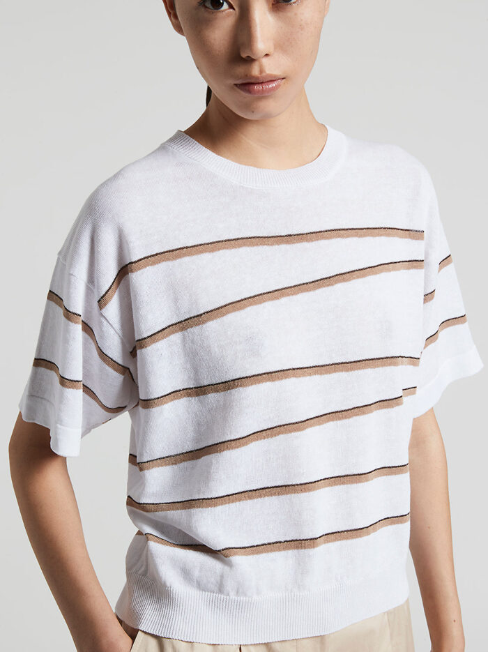 S99900F12_F9056_F00_4