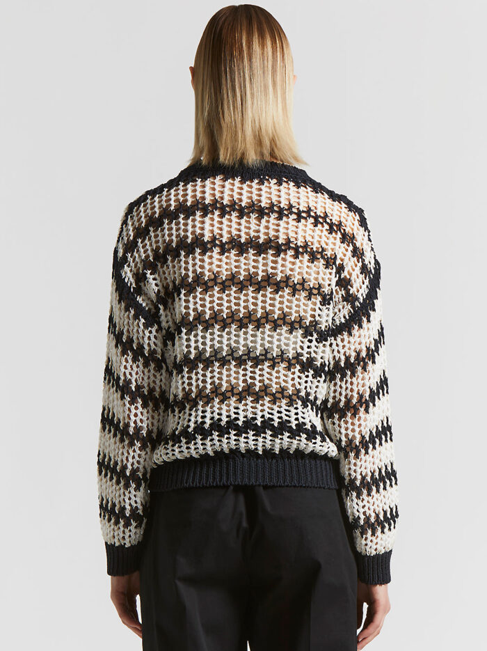 S99904F03_D9110_D61_3